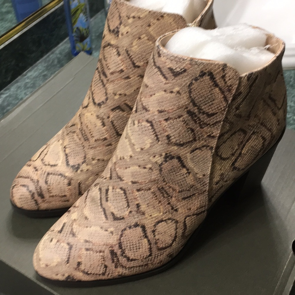 Snake Booties - Picture 4 of 6